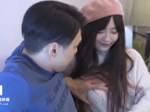 Thanh niên sát gái và câu chuyện tình tay ba khó tin